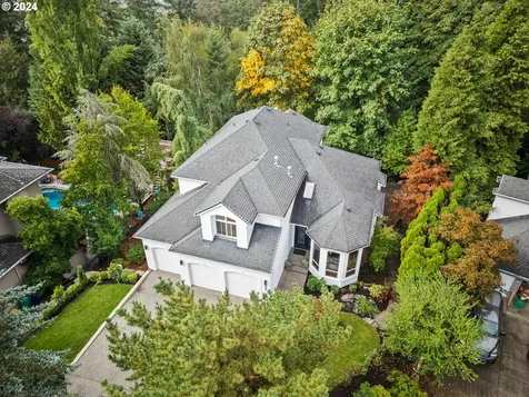 12425 SW 55th Place Portland OR 97219