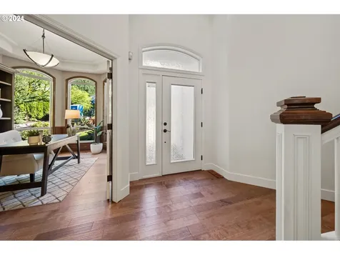 12425 SW 55th Place Portland OR 97219