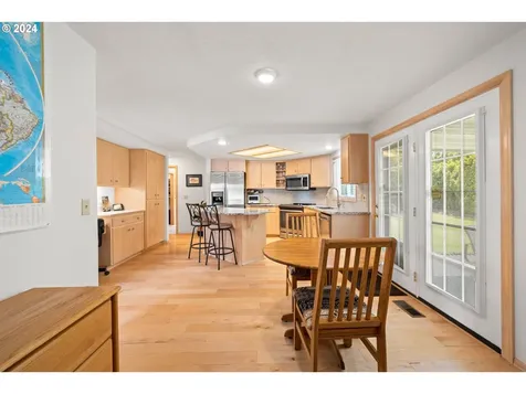 14801 Ne Newport Street Portland OR 97230