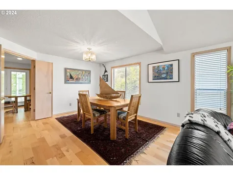 14801 Ne Newport Street Portland OR 97230