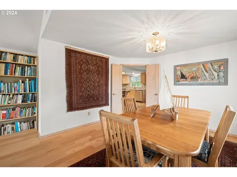 14801 Ne Newport Street Portland OR 97230
