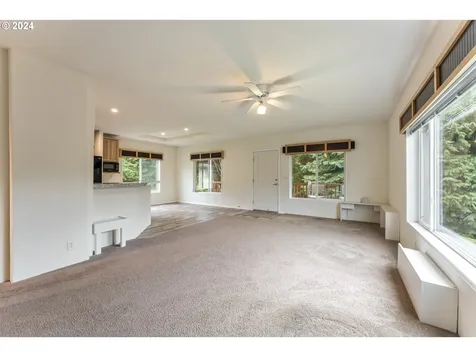 91570 Grinnell Lane Coos Bay OR 97420