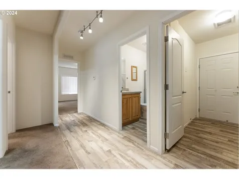 91570 Grinnell Lane Coos Bay OR 97420