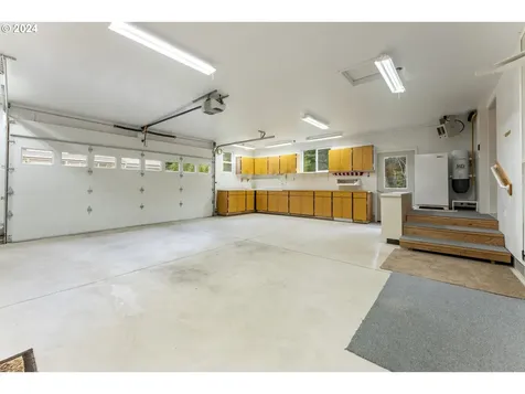 91570 Grinnell Lane Coos Bay OR 97420