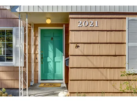 2021 NE 92nd Avenue Portland OR 97220