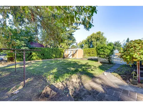 2021 NE 92nd Avenue Portland OR 97220
