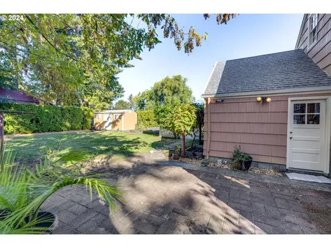 2021 NE 92nd Avenue Portland OR 97220