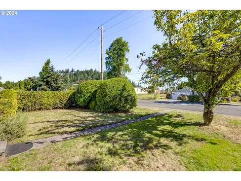 2021 NE 92nd Avenue Portland OR 97220