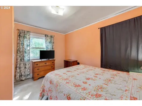 2311 Se 16th Avenue Portland OR 97214