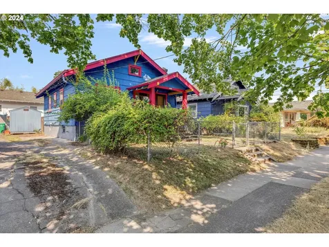 2311 Se 16th Avenue Portland OR 97214