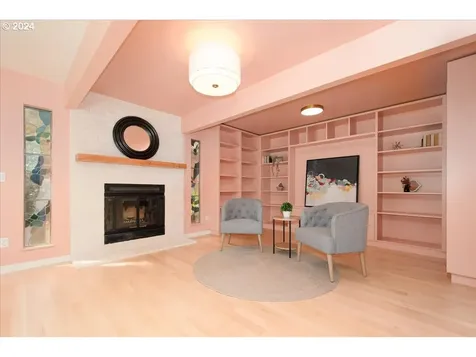 10324 Sw 14th Drive Portland OR 97219