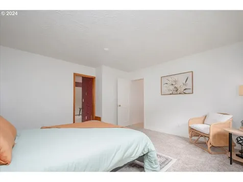 10324 Sw 14th Drive Portland OR 97219
