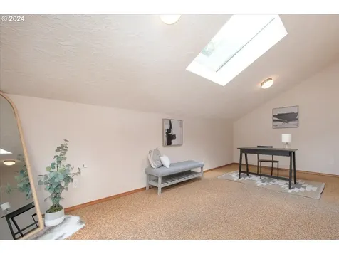 10324 Sw 14th Drive Portland OR 97219