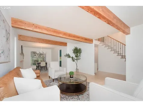 10324 Sw 14th Drive Portland OR 97219