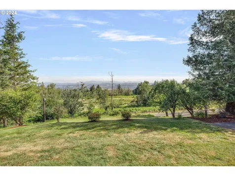 33800 NE Chamberlain Road Corbett OR 97019
