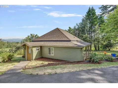 33800 NE Chamberlain Road Corbett OR 97019