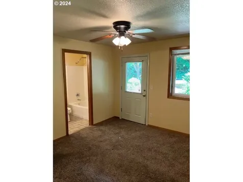 33800 NE Chamberlain Road Corbett OR 97019