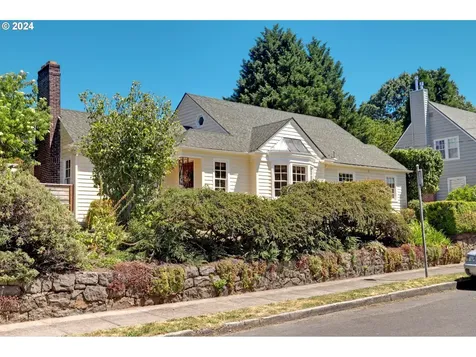 6003 Se Stephens Street Portland OR 97215
