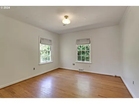 6003 Se Stephens Street Portland OR 97215