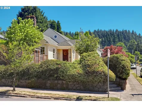 6003 Se Stephens Street Portland OR 97215