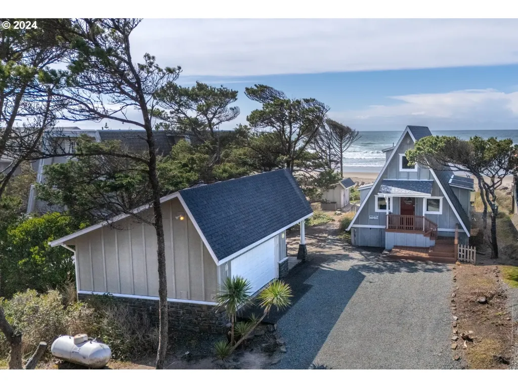 17820 Ocean Boulevard Rockaway Beach OR 97136