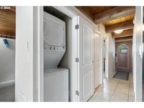 17820 Ocean Boulevard Rockaway Beach OR 97136