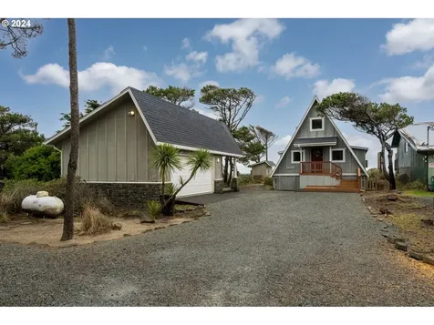 17820 Ocean Boulevard Rockaway Beach OR 97136