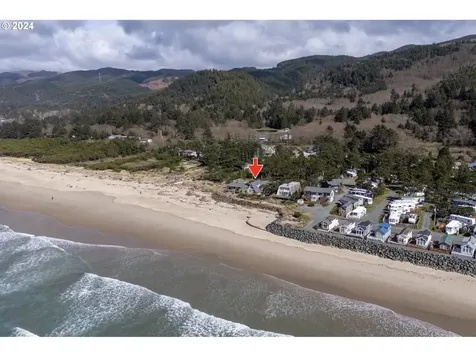 17820 Ocean Boulevard Rockaway Beach OR 97136