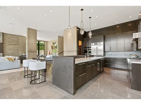 16819 Allen Road Lake Oswego OR 97035