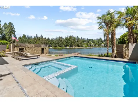 16819 Allen Road Lake Oswego OR 97035