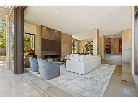16819 Allen Road Lake Oswego OR 97035