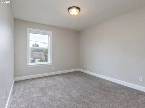 5118 NE 36th Avenue Portland OR 97211