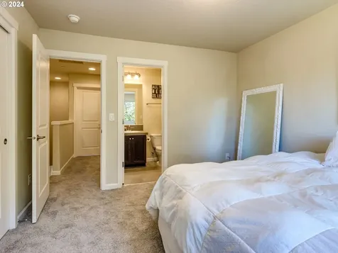 17030 SW Rocky Ramble Lane Sherwood OR 97140