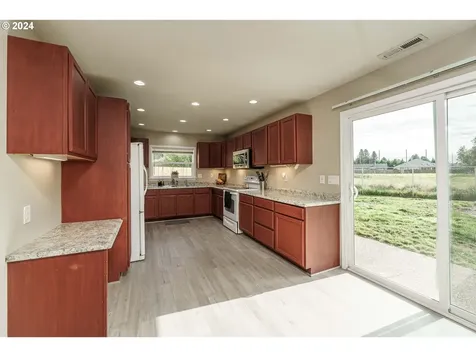 113 Terumi Lane Longview WA 98632