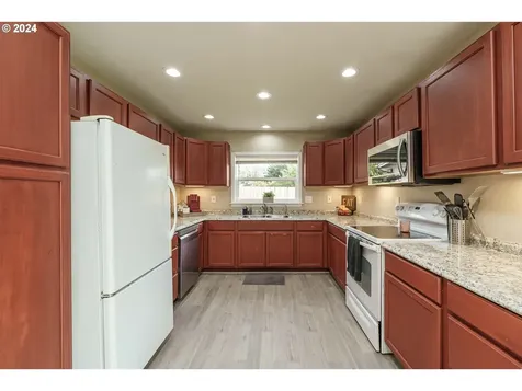 113 Terumi Lane Longview WA 98632