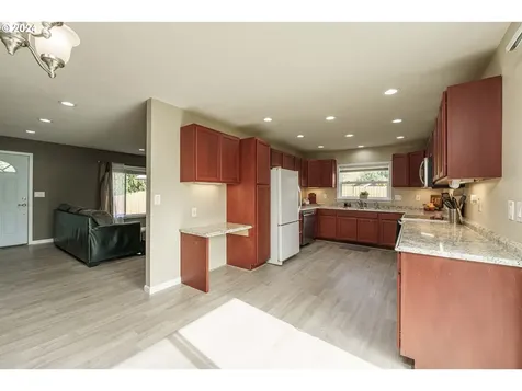113 Terumi Lane Longview WA 98632