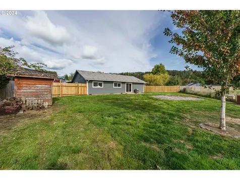 113 Terumi Lane Longview WA 98632