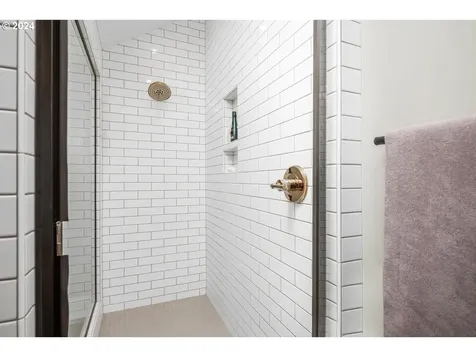 3235 Ne 29th Avenue Portland OR 97212