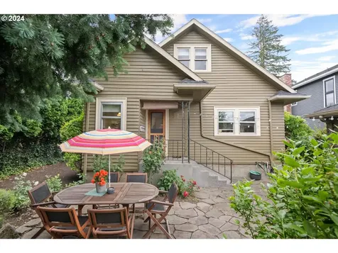 3235 Ne 29th Avenue Portland OR 97212