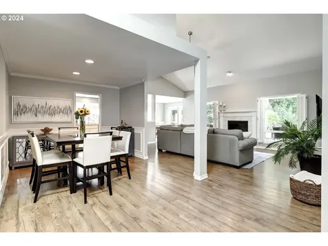 8033 SW Charlotte Drive Beaverton OR 97007