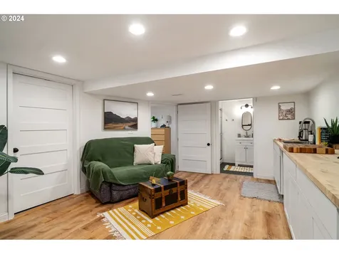 2414 Se 24th Avenue Portland OR 97214