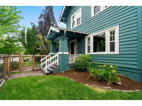 2414 Se 24th Avenue Portland OR 97214