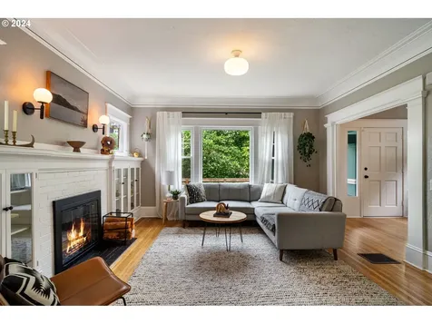 2414 Se 24th Avenue Portland OR 97214
