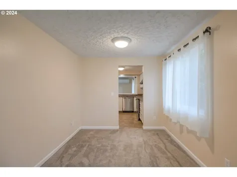 2104 Se 137th Court Vancouver WA 98683