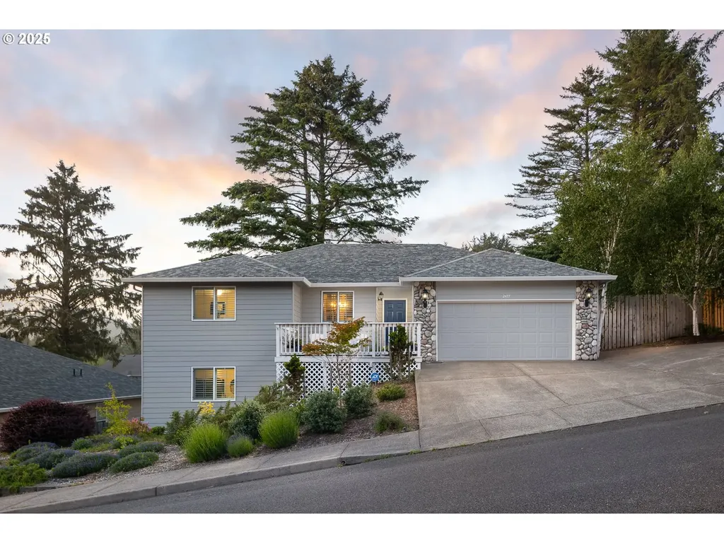 2477 NE 55th Court Lincoln City OR 97367