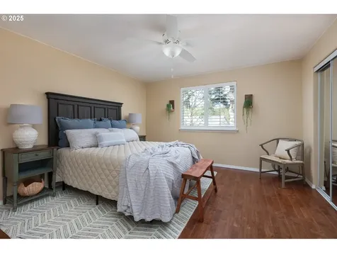 2477 NE 55th Court Lincoln City OR 97367
