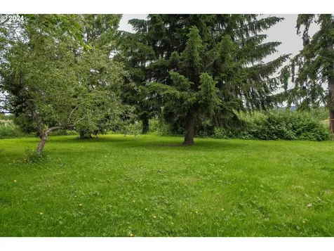 4048 Ocean Beach Highway Longview WA 98632