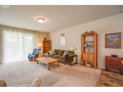 307 Sw 8th Street Battle Ground WA 98604