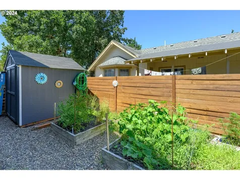 510 N School Street Newberg OR 97132