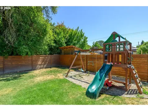 510 N School Street Newberg OR 97132